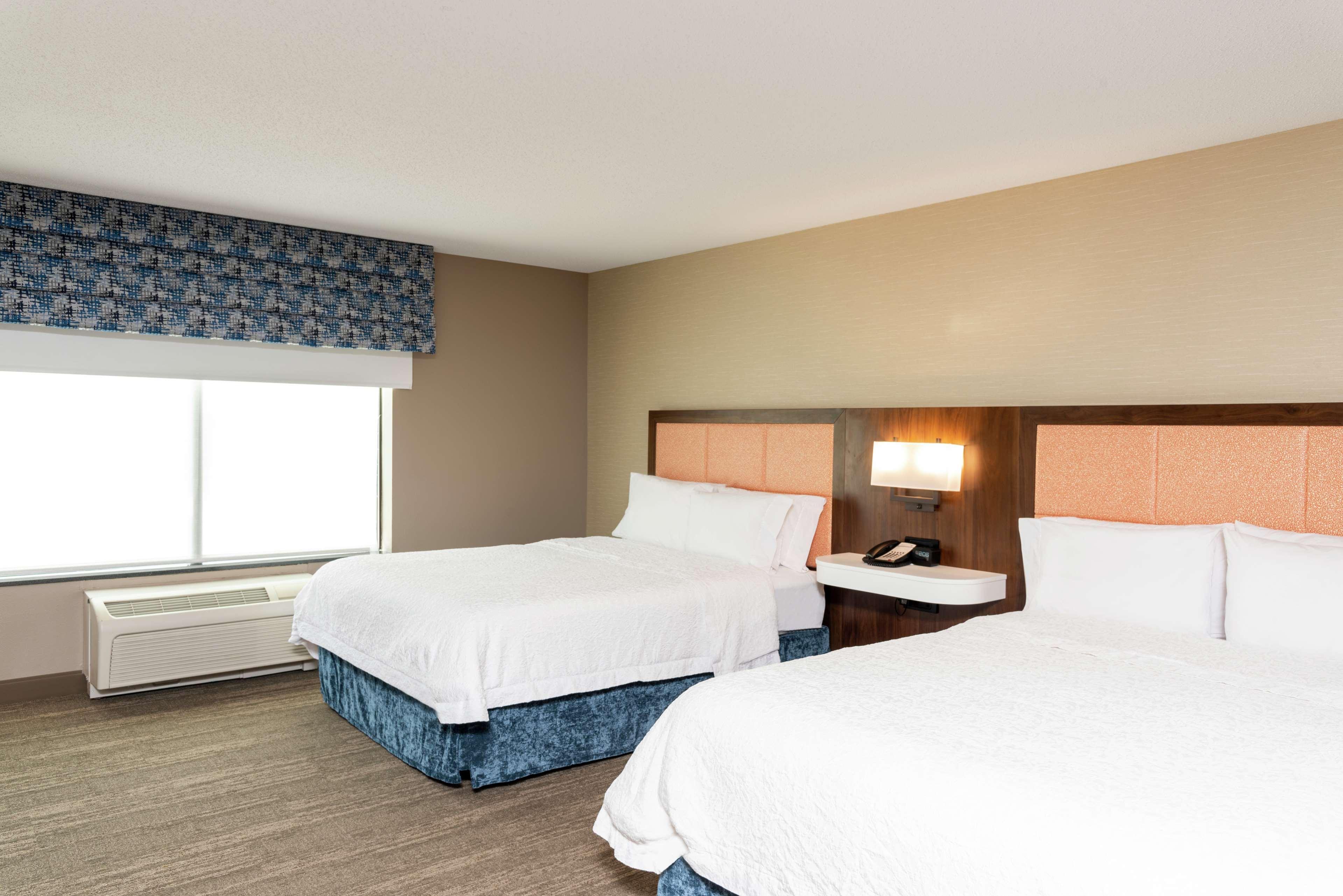 Hampton Inn & Suites Marshalltown Zewnętrze zdjęcie