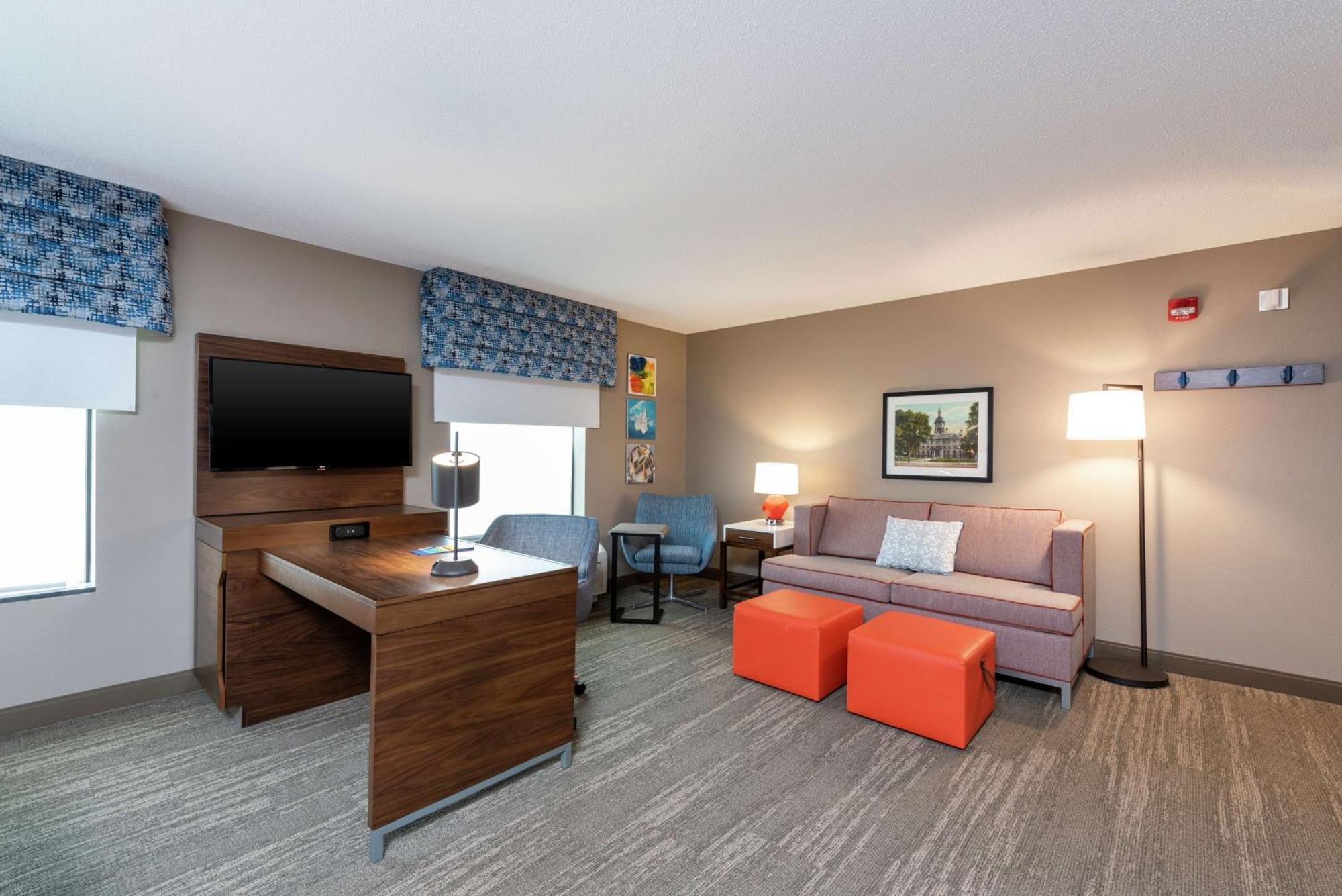 Hampton Inn & Suites Marshalltown Zewnętrze zdjęcie