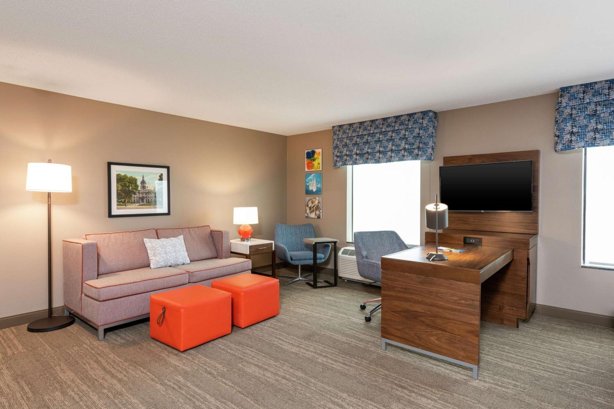 Hampton Inn & Suites Marshalltown Zewnętrze zdjęcie